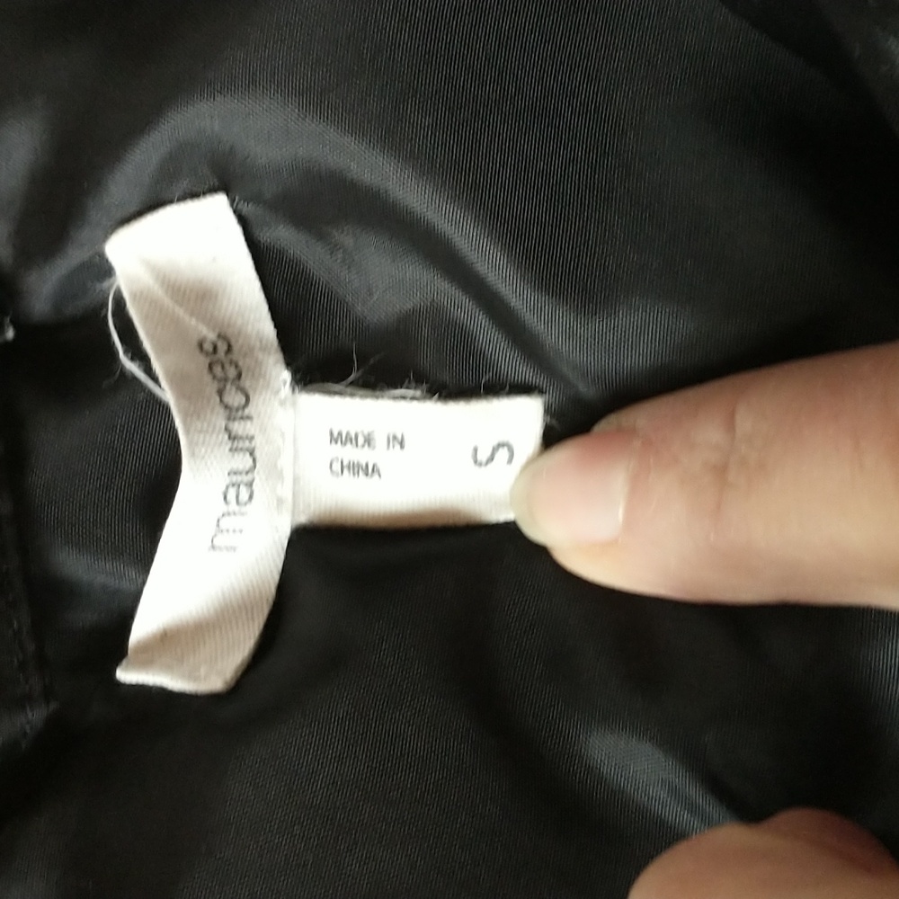 Women's size S black vest - Picture 3 of 4